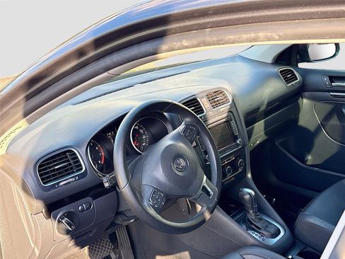 Used 2014 Volkswagen Jetta SE image 10