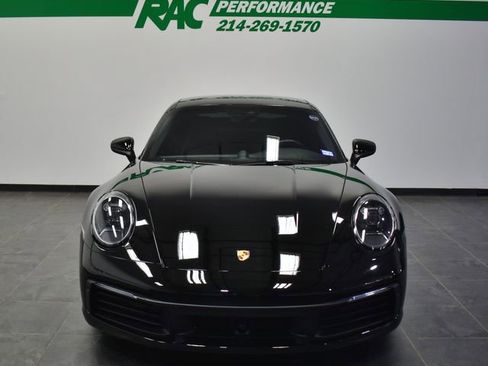 Used 2020 Porsche 911 Carrera image 3