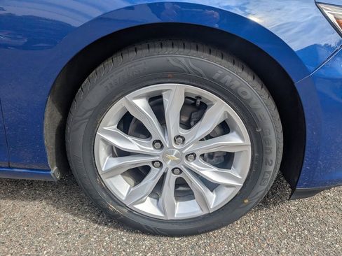 Used 2023 Chevrolet Malibu LT image 11