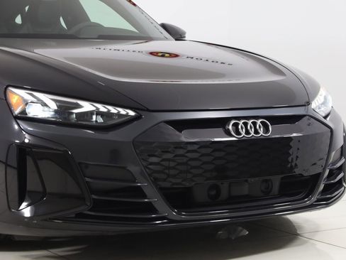 Used 2023 Audi e-tron GT Premium Plus image 47