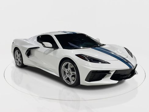 Used 2022 Chevrolet Corvette Stingray 3LT w/ Z51 Performance Package image 6