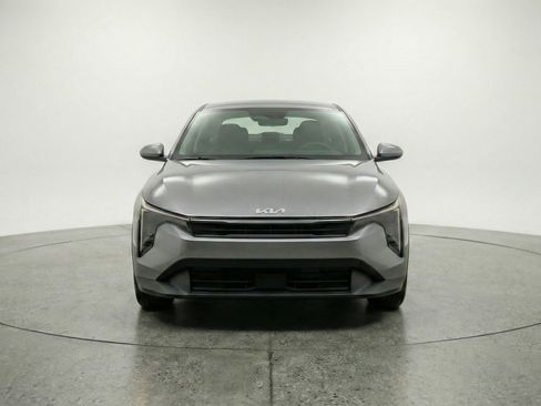 Used 2025 Kia K4 FWD image 2