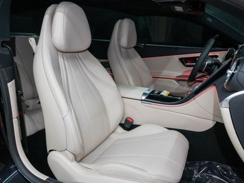 New 2027 Mercedes-Benz CLE 300 4MATIC Coupe image 11
