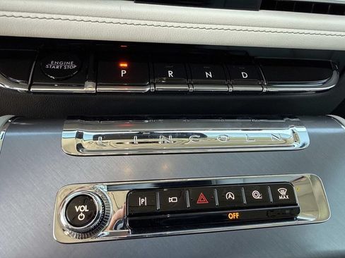 New 2026 Lincoln Aviator 2WD image 35