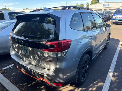 Used 2019 Subaru Forester Sport AWD/4WD image 3