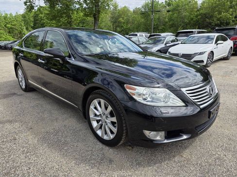 Used 2011 Lexus LS 460 L w/ Luxury Pkg AWD/4WD image 11