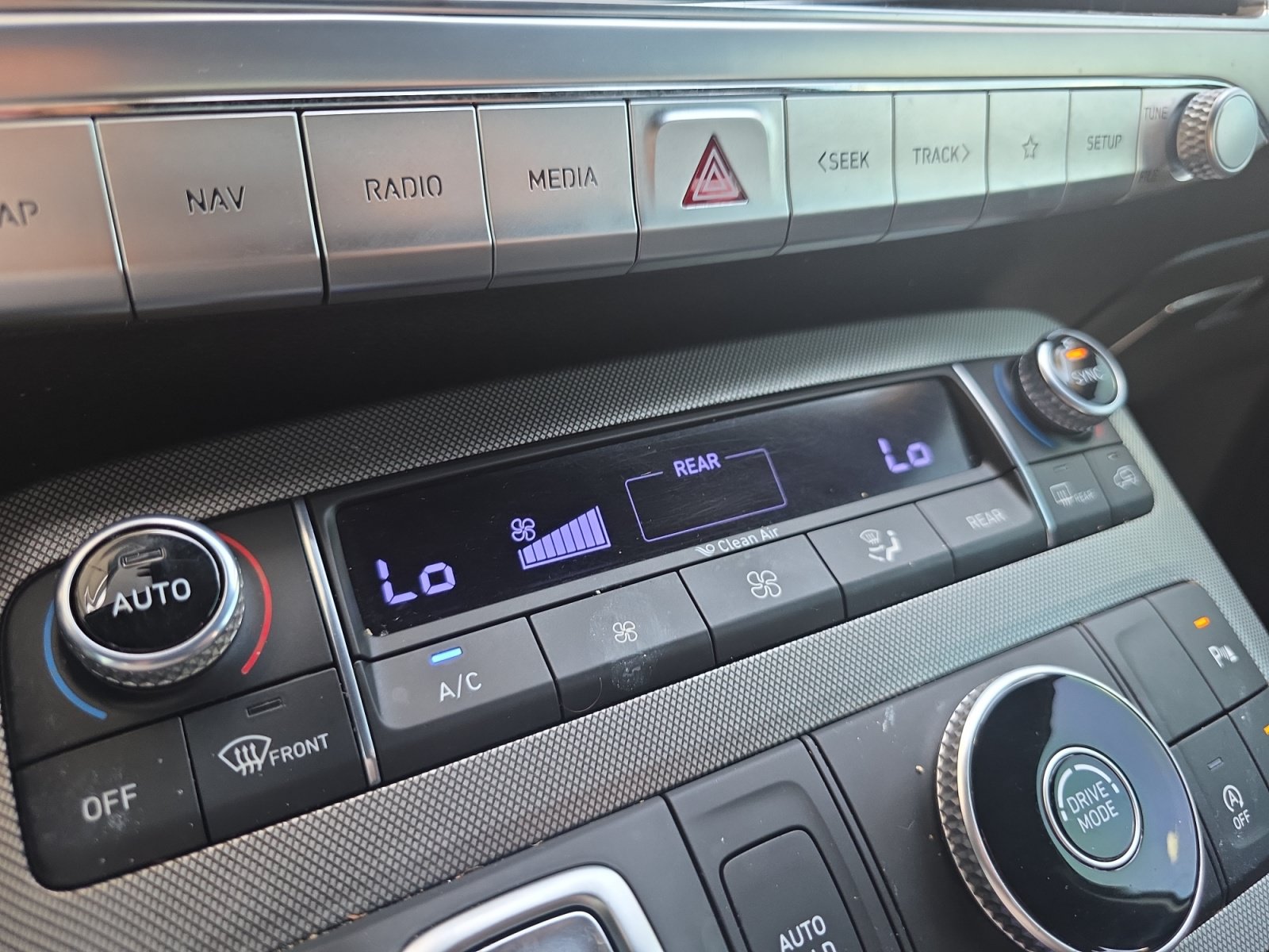 Used 2022 Hyundai Palisade Calligraphy FWD image 15