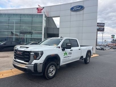 Used 2024 GMC Sierra 2500 Pro w/ Convenience Package