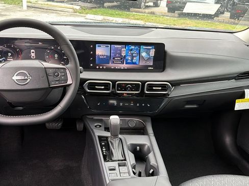 New 2026 Nissan Sentra SV w/ SV Convenience Package FWD image 14