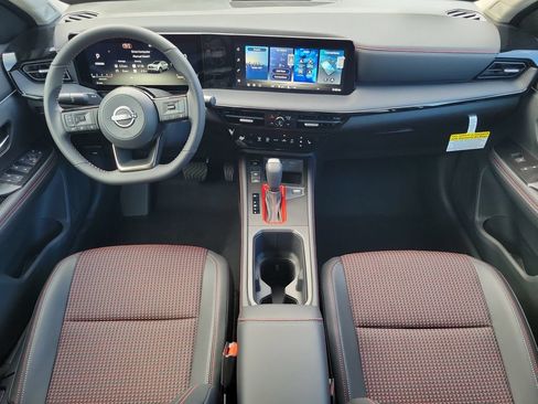 New 2026 Nissan Kicks SR w/ SR Premium Package AWD/4WD image 19