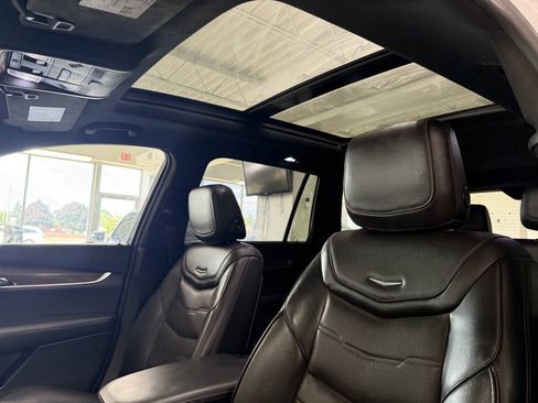 Used 2020 Cadillac XT6 Sport w/ Platinum Package AWD/4WD image 23