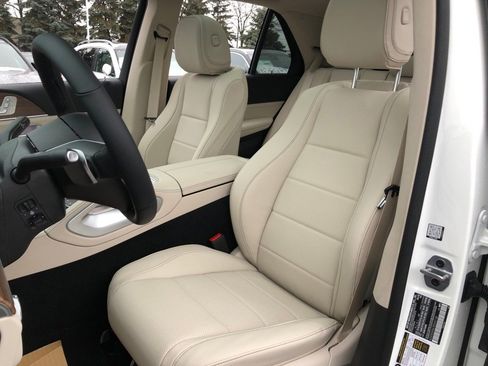 New 2026 Mercedes-Benz GLE 450 4MATIC image 35