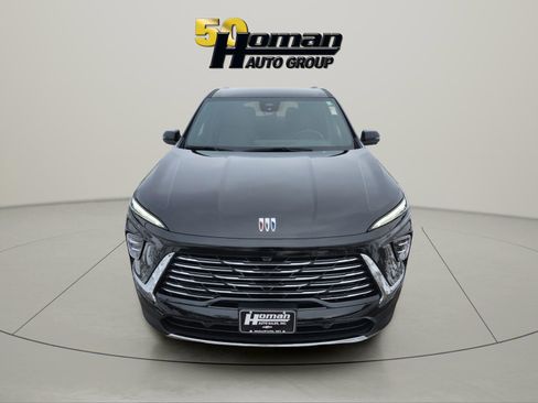 Used 2025 Buick Enclave Preferred AWD/4WD image 8
