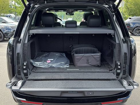 New 2027 Land Rover Range Rover SE AWD/4WD image 28