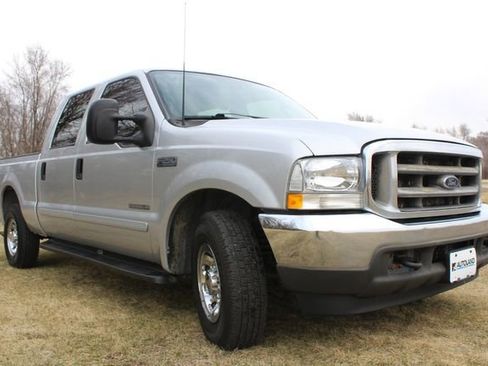 Used 2003 Ford F250 XLT image 11
