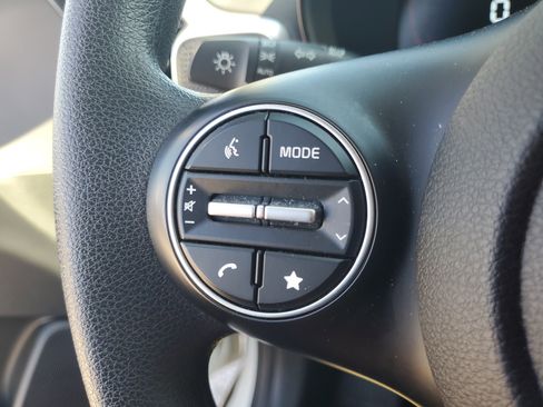 Used 2025 Kia Soul LX w/ LX Technology Package image 20