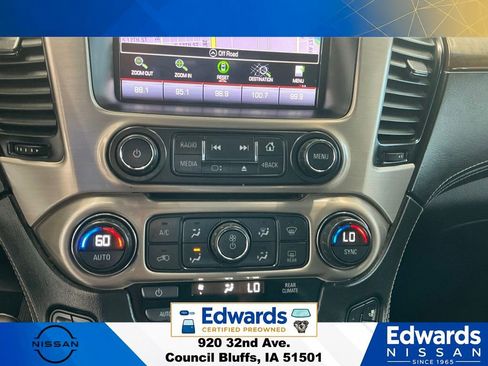 Used 2016 GMC Yukon XL Denali w/ Open Road Package AWD/4WD image 32