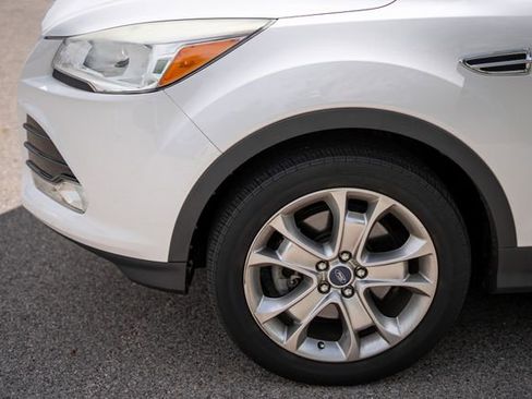 Used 2013 Ford Escape SEL FWD image 9