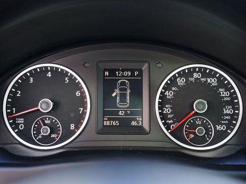 Used 2014 Volkswagen Tiguan SEL image 19