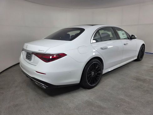 New 2026 Mercedes-Benz S 580 4MATIC Sedan image 4