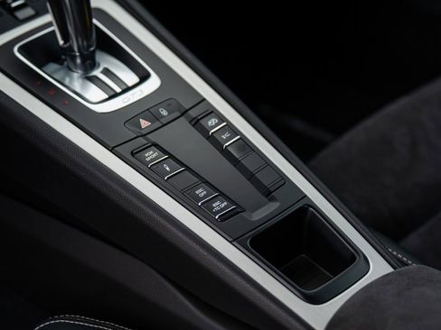 Used 2014 Porsche 911 GT3 image 20