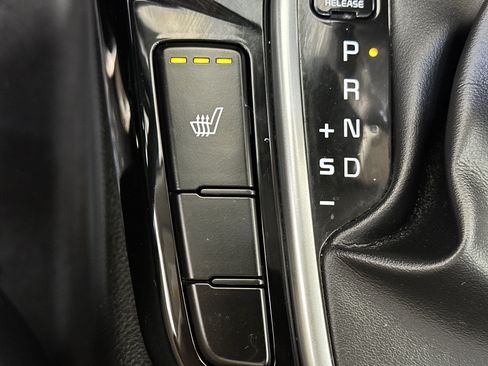 Certified 2021 Kia Seltos EX image 25