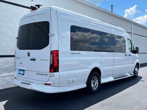 Used 2024 Mercedes-Benz Sprinter 3500 image 8