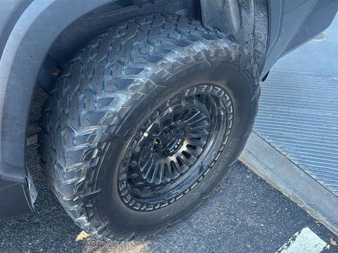 Used 2022 Toyota Tundra SR5 w/ TRD Off-Road Premium Package image 14