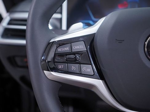 Used 2025 BMW 430i Convertible w/ Convenience Package image 22