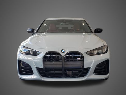 New 2026 BMW 440i xDrive w/ Premium Package AWD/4WD image 2