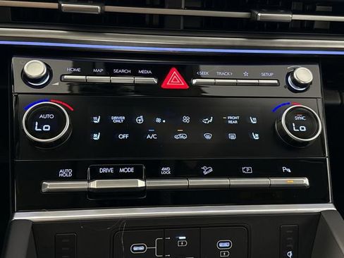 New 2026 Hyundai Santa Fe Limited AWD/4WD image 16