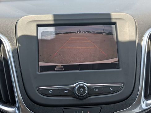 Used 2024 Chevrolet Equinox LT FWD image 21