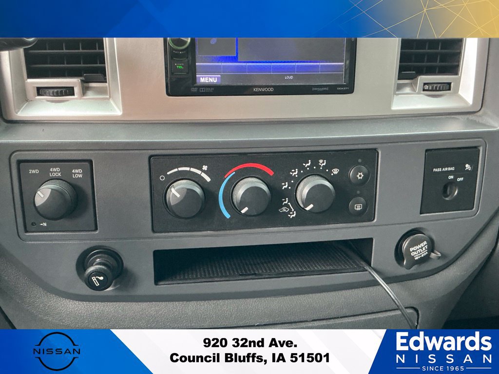 Used 2007 Dodge Ram 1500 Truck SLT w/ Trailer Tow Group AWD/4WD image 17