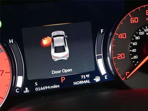 Used 2023 Acura TLX Type S image 3