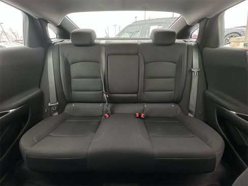 Used 2023 Chevrolet Malibu LT image 14