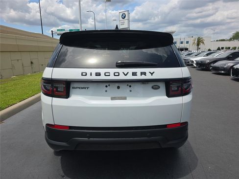 Used 2023 Land Rover Discovery Sport SE AWD/4WD image 4