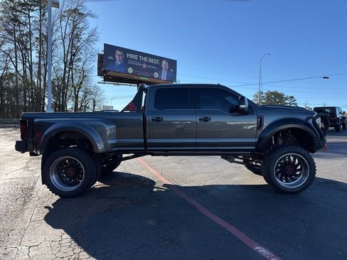 Used 2017 Ford F350 Platinum w/ Platinum Ultimate Package image 7