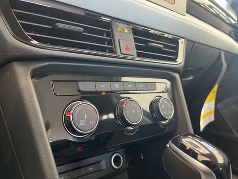 New 2026 Volkswagen Taos S image 19