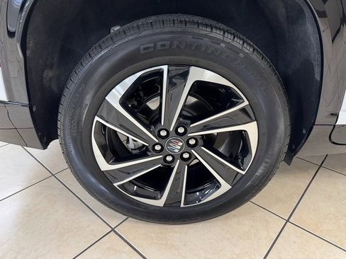 Used 2025 Buick Enclave Sport Touring image 26