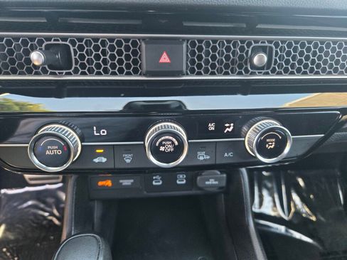 Certified 2025 Honda Civic Sport image 17