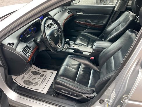 Used 2010 Honda Crosstour EX-L image 22