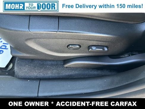 Used 2020 Chevrolet Trax LT w/ Redline Edition image 11