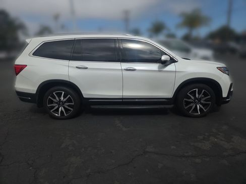 Used 2022 Honda Pilot Elite image 3