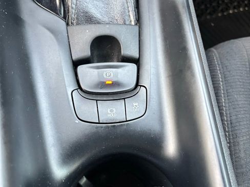 Used 2018 Toyota C-HR image 62