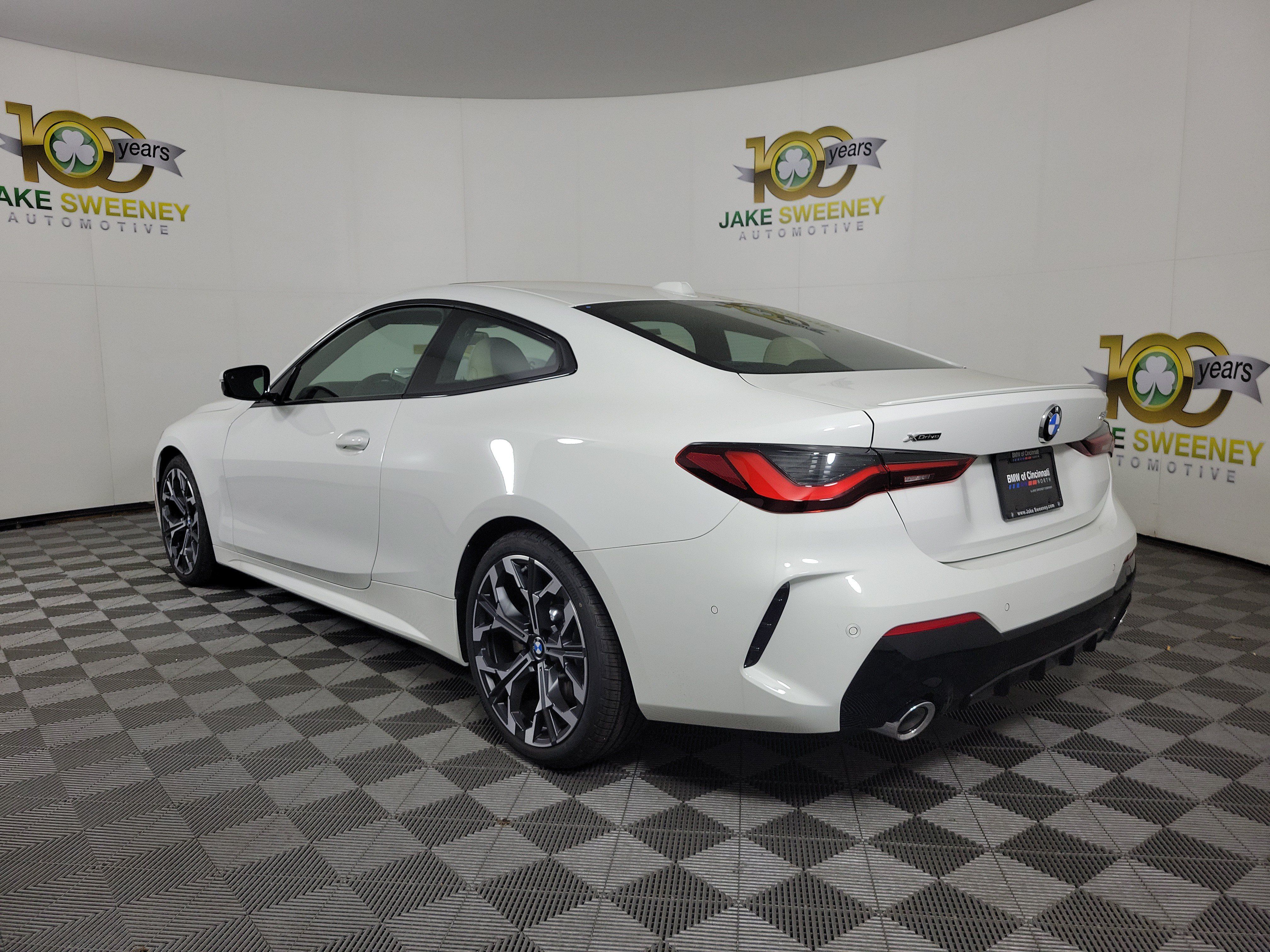Certified 2026 BMW 430i xDrive Coupe w/ M Sport Package AWD/4WD image 5