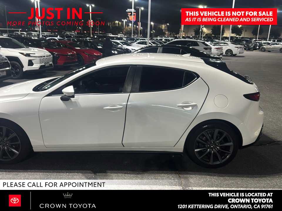 Used 2019 MAZDA MAZDA3 Hatchback w/ Preferred Package FWD image 6