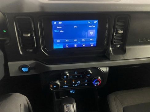 Used 2022 Ford Bronco 4-Door image 22
