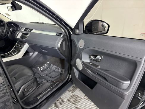 Used 2015 Land Rover Range Rover Evoque Pure Plus AWD/4WD image 34
