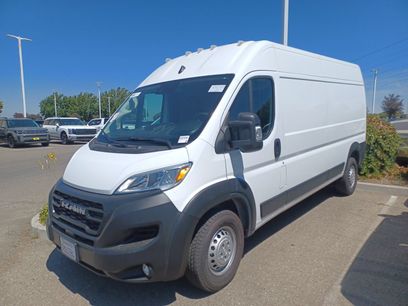 Used 2025 RAM ProMaster 2500 w/ Convenience Group