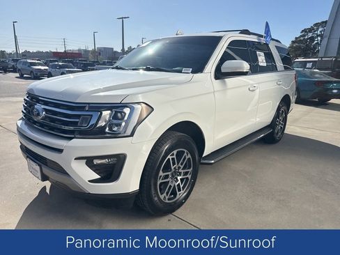 Used 2020 Ford Expedition XLT w/ Equipment Group 202A image 3